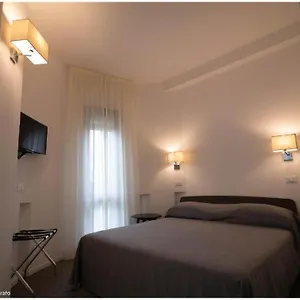 https://hotel-caraibi-bb.emilia-romagnahotels.net