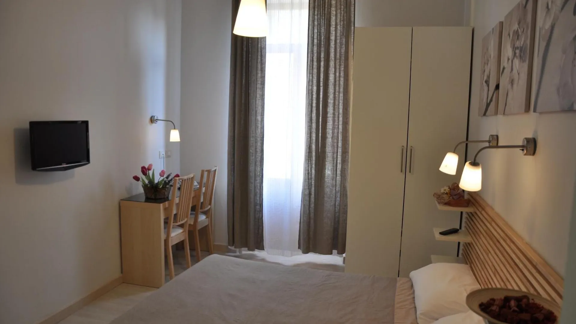 Villa Gina Finale Ligure Hotel